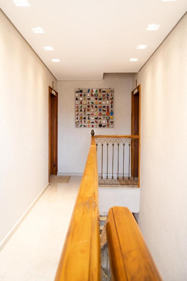 Espaco 250: Mobiliado Com 3 Quartos E Comodidades Modernas *